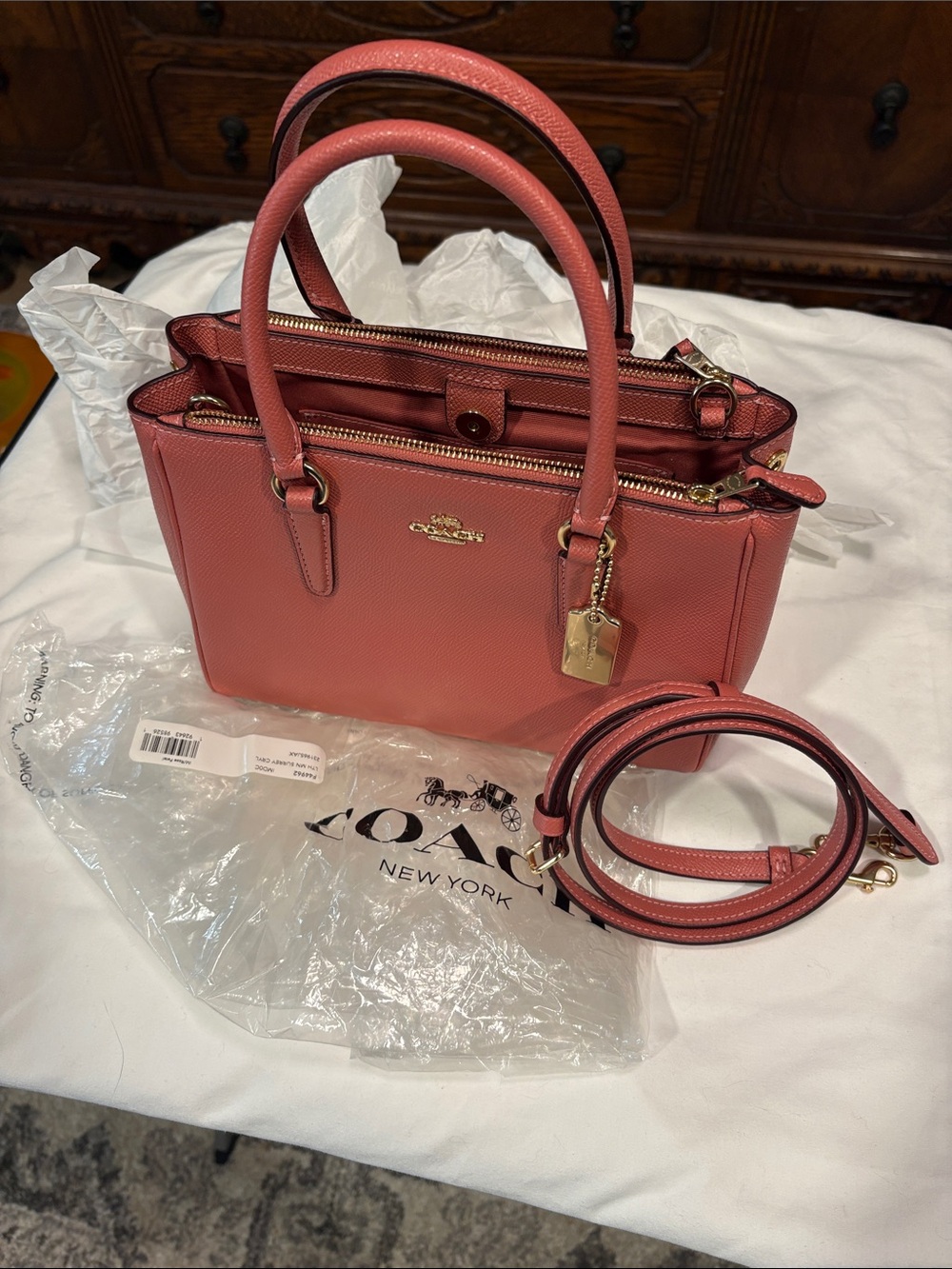 NWOT Coach Mini Surrey Carryall in Rose Petal Pink Satchel Crossbody F44962